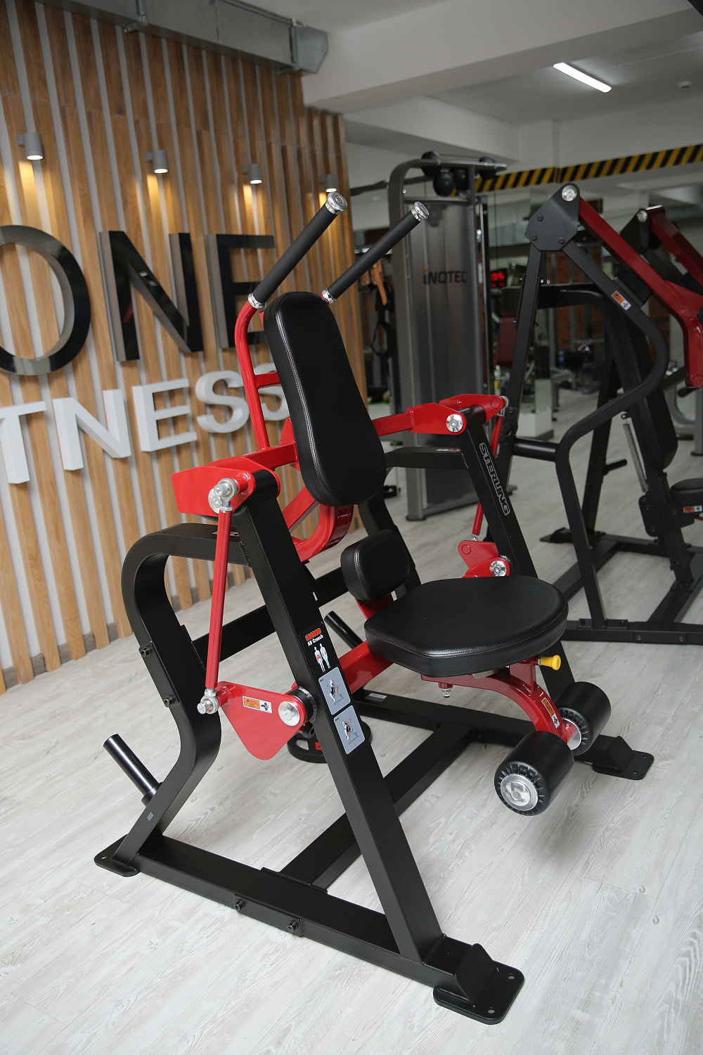 Фитнес-клуб "Unique one Health & Fitness"